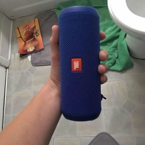 Meet your Posher, Max